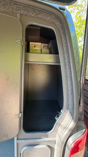 2005 Volkswagen T5 Campervan — photo 16 of 28