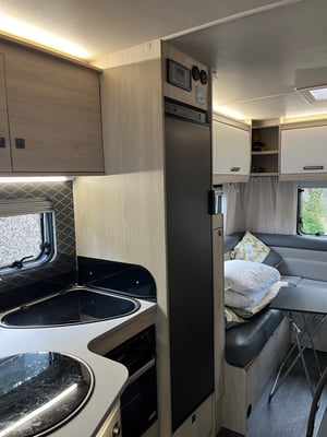 2020 Auto-Trail F72 — photo 22 of 23