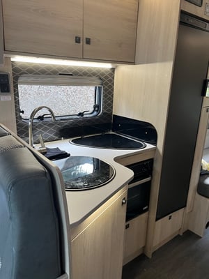 2020 Auto-Trail F72 — photo 23 of 23