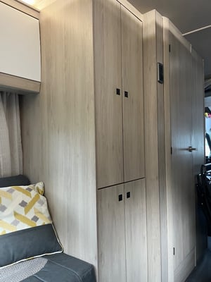 2020 Auto-Trail F72 — photo 9 of 23