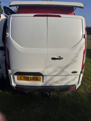 2019 Ford Transit Custom — photo 9 of 11