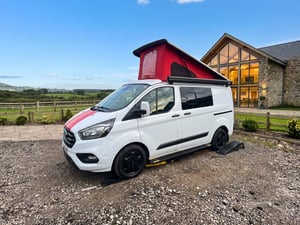 2019 Ford Transit Custom — photo 1 of 11