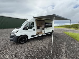 2017 Peugeot Boxer Campervan — photo 2 of 39