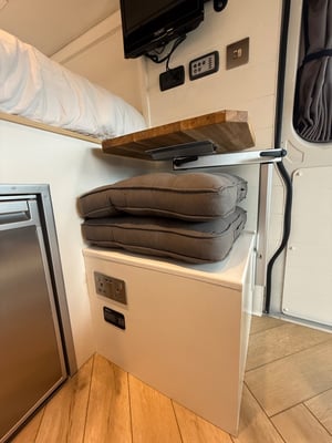 2017 Peugeot Boxer Campervan — photo 14 of 39