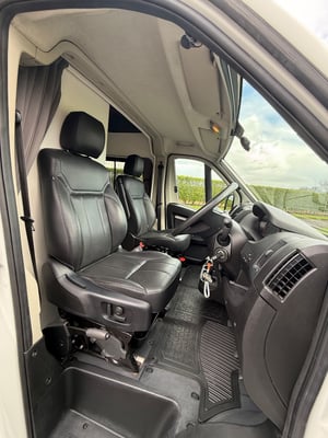 2017 Peugeot Boxer Campervan — photo 17 of 39