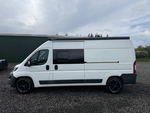 2017 Peugeot Boxer Campervan — photo 32 of 39