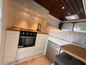2017 Peugeot Boxer Campervan — photo 35 of 39