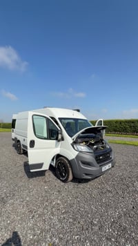 2017 Peugeot Boxer Campervan - Video