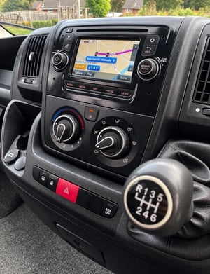 2015 Peugeot Boxer — photo 9 of 19