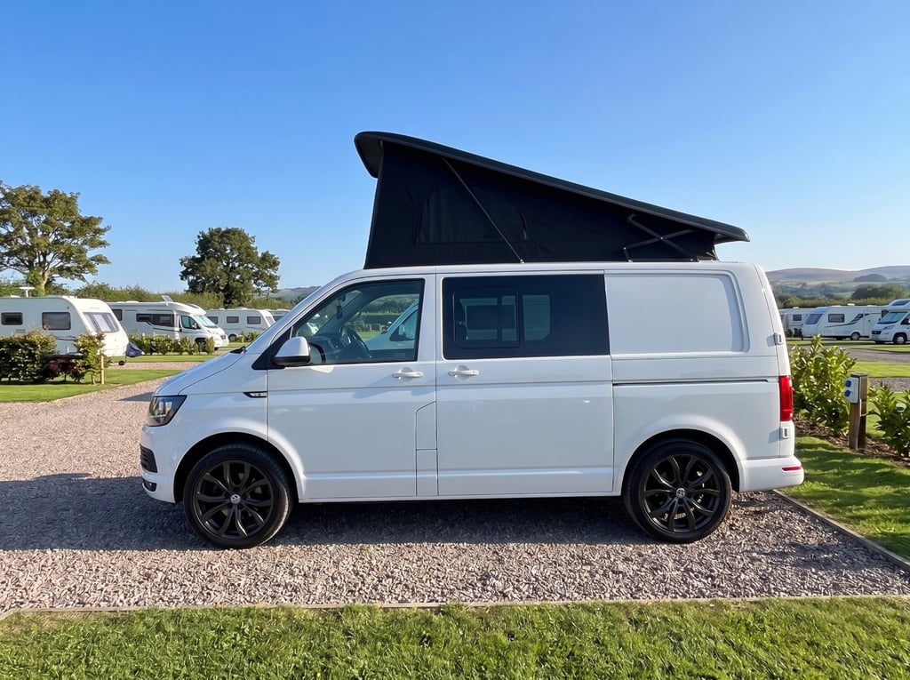 2018 Volkswagen T6 Campervan - Image 1