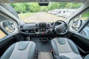 2021 Auto-Trail V Line 669S — photo 40 of 47