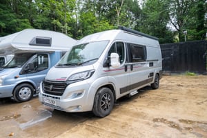 2021 Auto-Trail V Line 669S