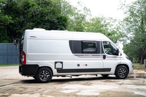 2021 Auto-Trail V Line 669S — photo 4 of 47