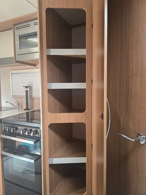 2019 Auto-Trail Imala 715 — photo 2 of 59