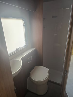2019 Auto-Trail Imala 715 — photo 11 of 59
