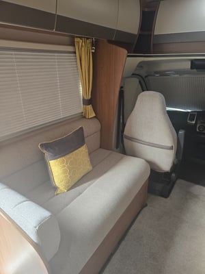 2019 Auto-Trail Imala 715 — photo 46 of 59