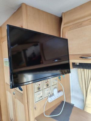 2002 Elddis Sunseeker 25 — photo 13 of 19