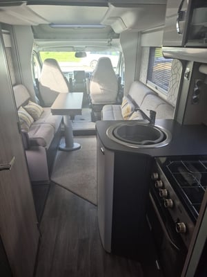 2023 Swift Histyle 674  Histyle 674 — photo 10 of 42