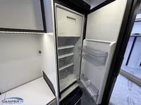 2025 Pilote Vans - Image 4