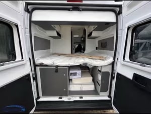 2025 Pilote Vans — photo 12 of 16