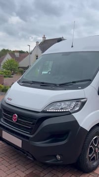  Pilote V600 Premium - Video