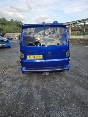 2015 Volkswagen Transporter T30 — photo 16 of 33