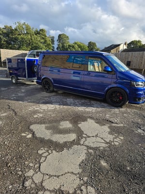 2015 Volkswagen Transporter T30 — photo 17 of 33
