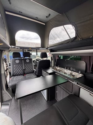 2010 Volkswagen Campervan — photo 17 of 23