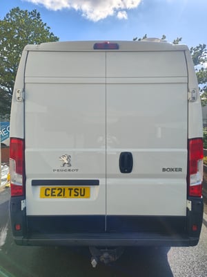 2021 Peugeot Boxer Camper Conversion — photo 4 of 27