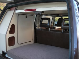 1984 VW T3 Club Joker Westfalia pop top — photo 12 of 13