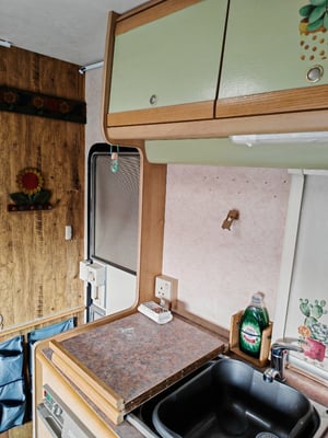 1998 Swift Royale 630 — photo 32 of 37