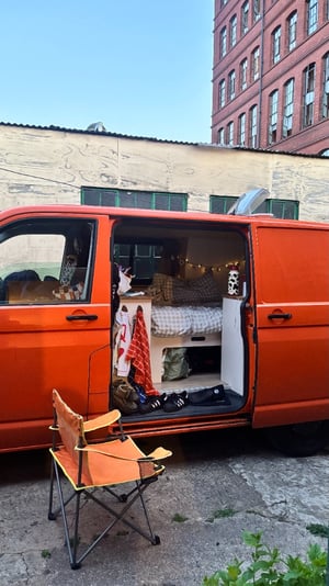 2017 Volkswagen Transporter T32 — photo 19 of 27
