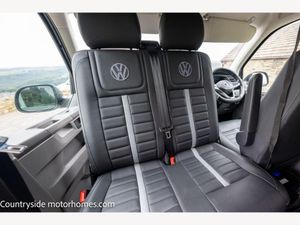 2020 VW Transporter T6.1 — photo 39 of 60