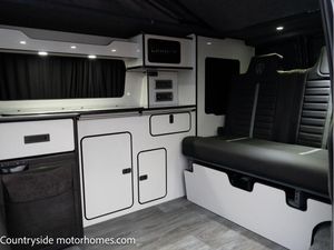 2020 VW Transporter T6.1 — photo 13 of 60