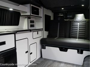 2020 VW Transporter T6.1 — photo 45 of 60