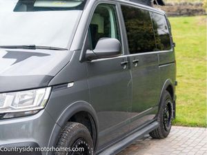 2020 VW Transporter T6.1 — photo 46 of 60
