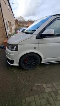 2011 Volkswagen T5.1 Campervan - Video