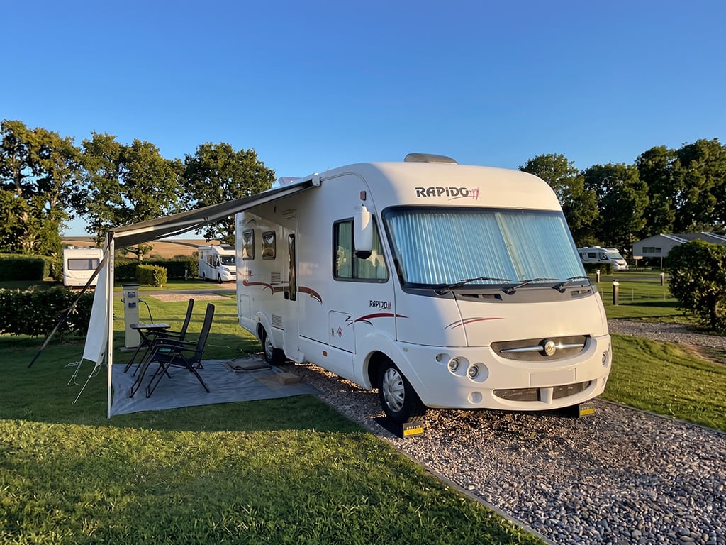2009 Rapido 9010 DF - Image 1