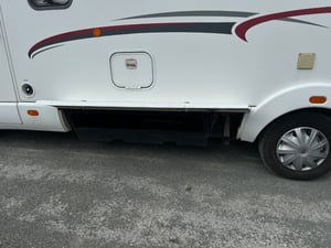 2009 Rapido 9010 DF — photo 22 of 40