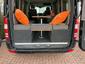 2014 Mercedes-Benz Sprinter — photo 2 of 16
