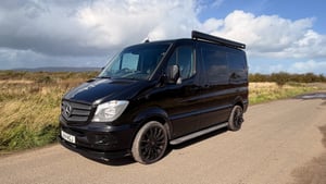 2014 Mercedes-Benz Sprinter — photo 18 of 21