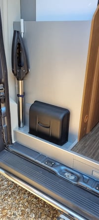 2015 Auto-Trail V-Line 600 - Image 4