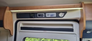 2015 Auto-Trail V-Line 600 — photo 8 of 42