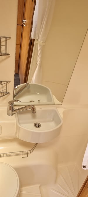 2015 Auto-Trail V-Line 600 — photo 10 of 42