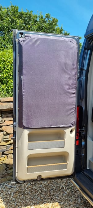 2015 Auto-Trail V-Line 600 — photo 15 of 42