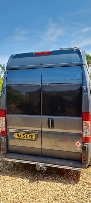 2015 Auto-Trail V-Line 600 — photo 19 of 42