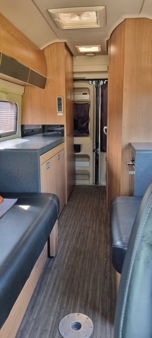 2015 Auto-Trail V-Line 600 — photo 41 of 42