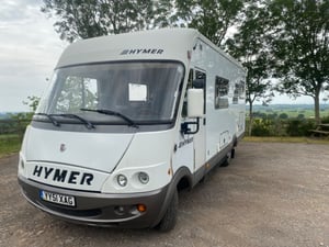 2001 Hymer B644 — photo 11 of 26
