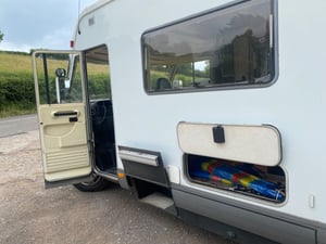2001 Hymer B644 — photo 26 of 26