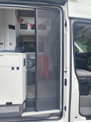 2023 Volkswagen Grand California — photo 11 of 29